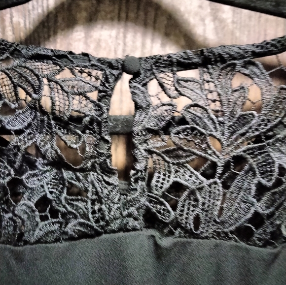 NWT Torrid Embroidered Blouse - Picture 9 of 12